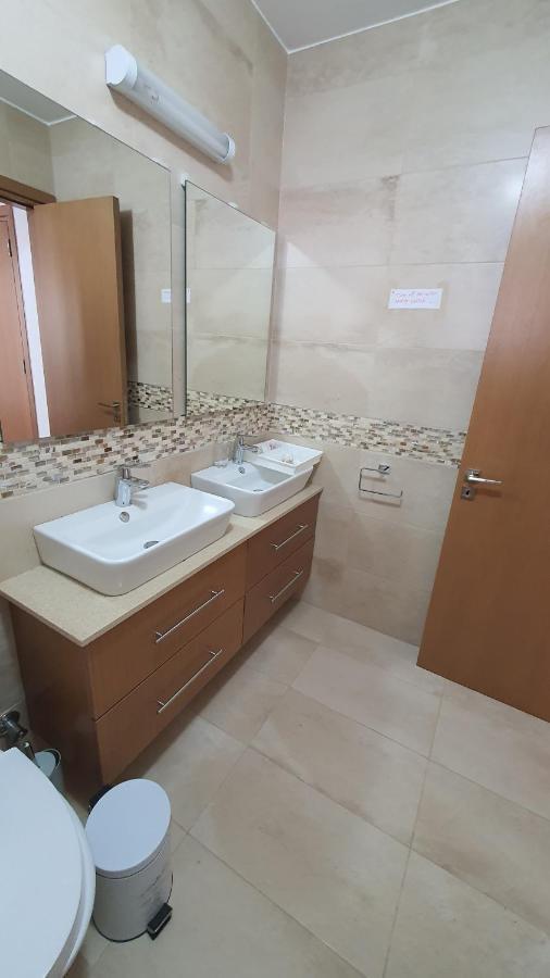 Apartment Pearl Park Residence Paphos Buitenkant foto
