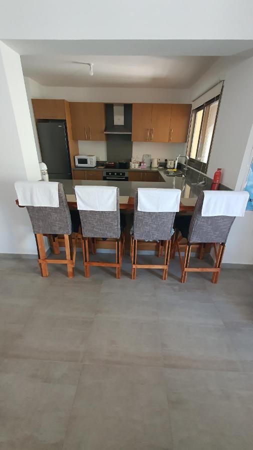 Apartment Pearl Park Residence Paphos Buitenkant foto
